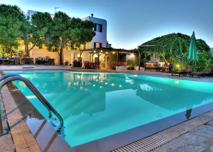 Tzane Studios & Apartments - Steps Away From Golden Beach